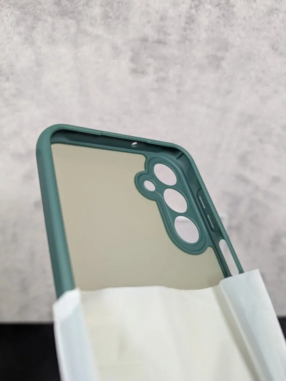 Ivoler 3 in 1 Galaxy A16 5G Forest Green Case + 2 Tempered Glass Screen Protects